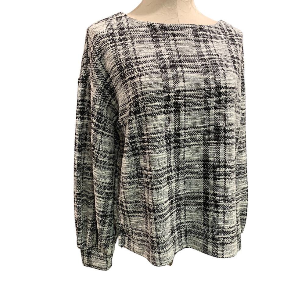 Medium LOFT Womens Plaid White Black Loose Fit Sweater‎ Cuff Sleeve